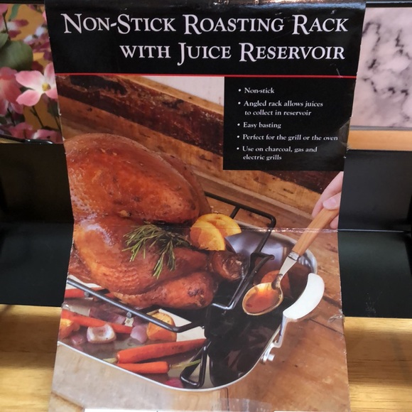 Nonstick Roasting Rack With Juice Preserver - Picture 3 of 11
